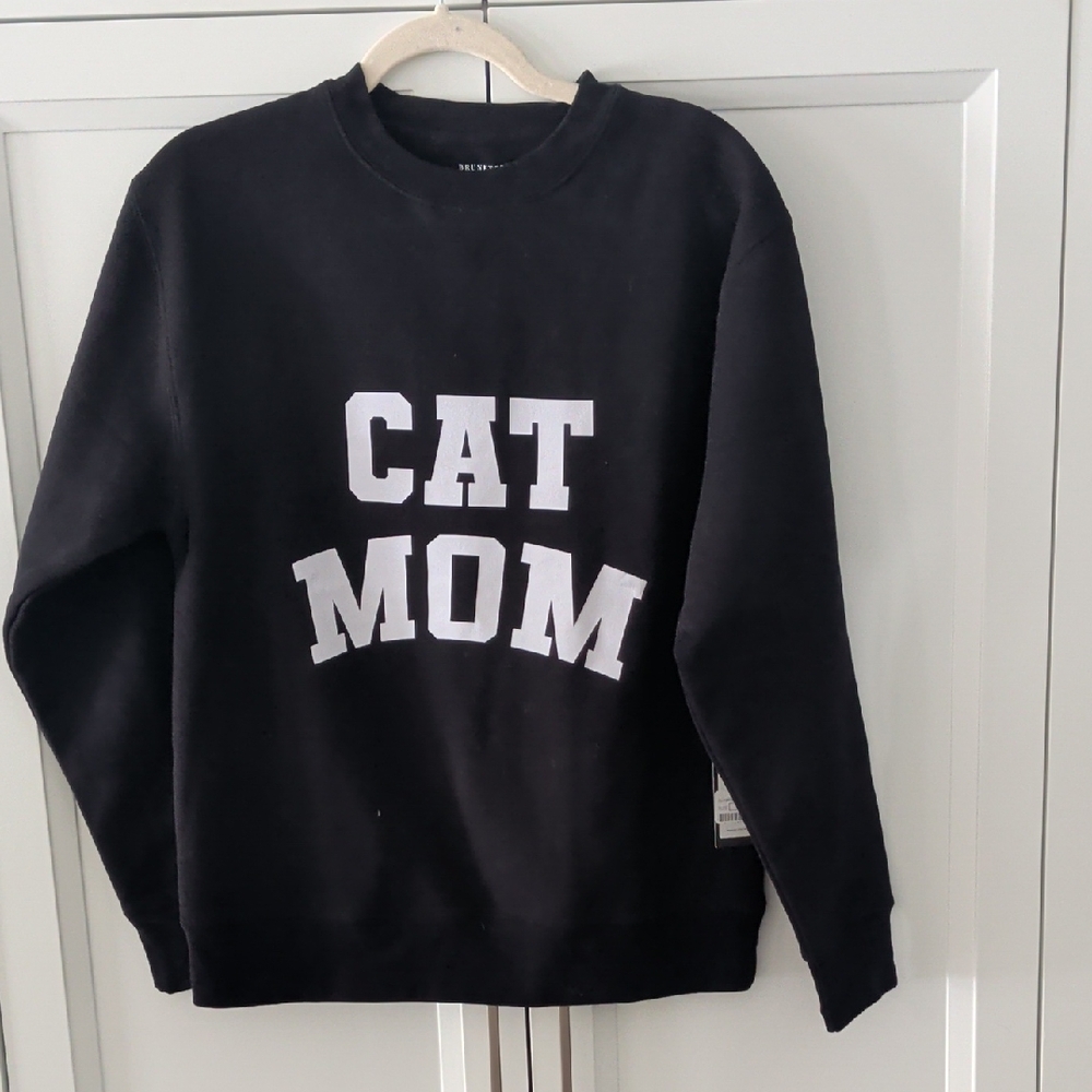Brunette The Label Black Cat Mom So Soft Sweatshirt 😺😻
